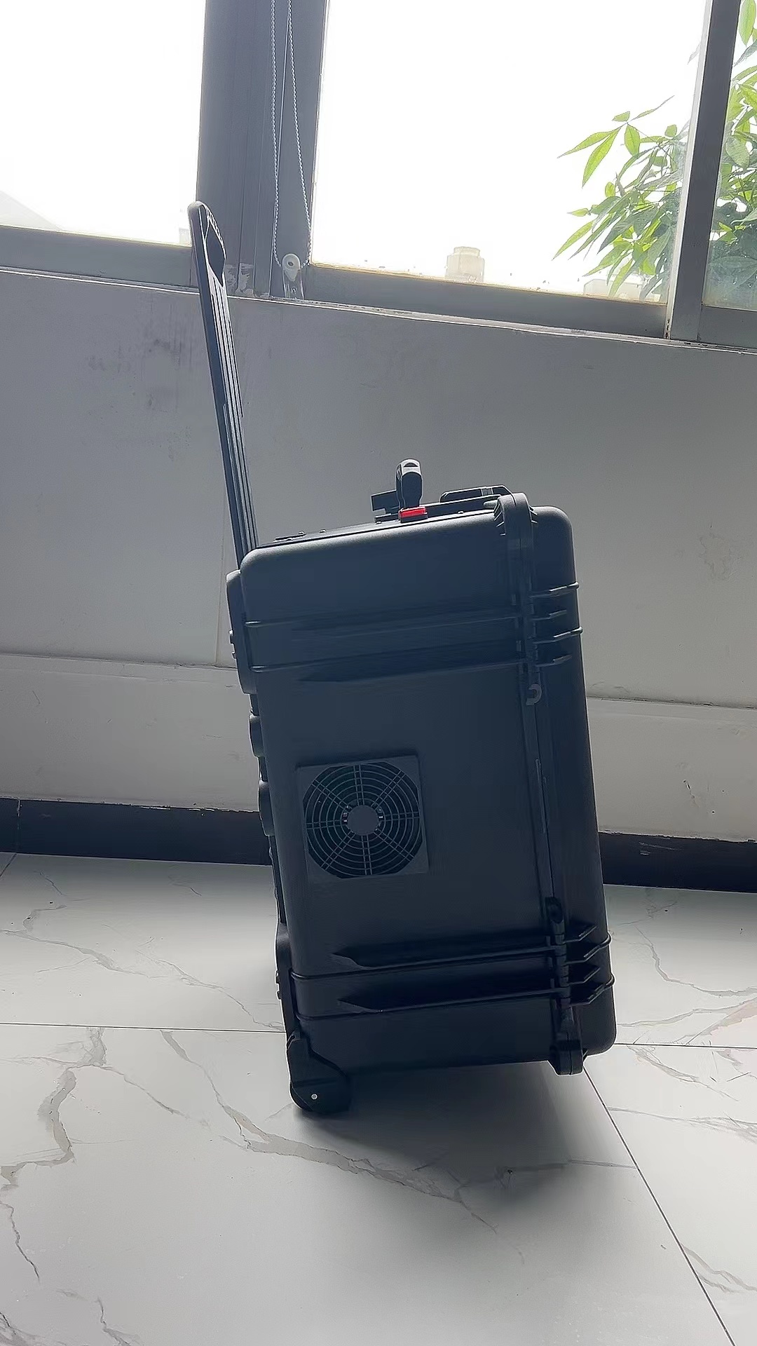 柳城手拉箱型移动通信干扰器